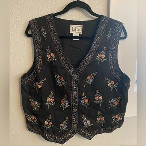 Tantrums Large Vest with tie on the back